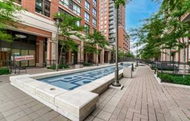 2 odalılar daire North York'da, Kanada. C$949,000