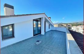 Çatı dairesi – Moraira, Valencia, İspanya. 341,000 €