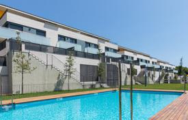 5 odalılar konak 253 m² Teià (Catalonia)'da, İspanya. 720,000 €