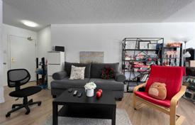 2 odalılar daire Queens Quay West'da, Kanada. C$856,000