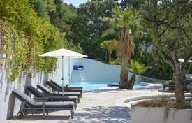 Villa – Agay, Saint-Raphael, Cote d'Azur (Fransız Rivierası),  Fransa. 13,700,000 €