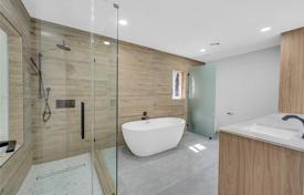 5 odalılar şehir içinde müstakil ev 515 m² Miami'de, Amerika Birleşik Devletleri. $3,199,000