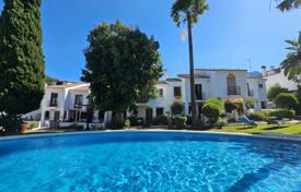 3 odalılar konak 147 m² Benahavis'da, İspanya. 450,000 €