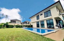 Villa – Pattaya, Chonburi, Tayland. $308,000