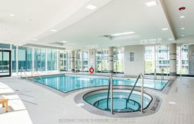 5 odalılar daire North York'da, Kanada. C$836,000