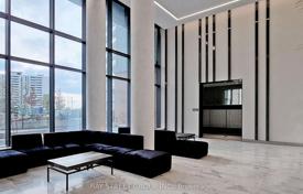 5 odalılar daire North York'da, Kanada. C$1,014,000
