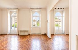 2 odalılar daire Milan'da, İtalya. Price on request