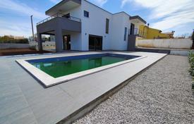 4 odalılar şehir içinde müstakil ev 230 m² Labin'da, Hırvatistan. 465,000 €
