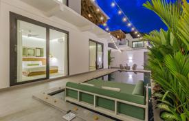 3 odalılar villa 285 m² Jalan Umalas'da, Endonezya. $349,000