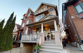 Şehir içinde müstakil ev – Old Toronto, Toronto, Ontario,  Kanada. C$2,060,000