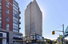 2 odalılar daire Yonge Street'da, Kanada. C$895,000