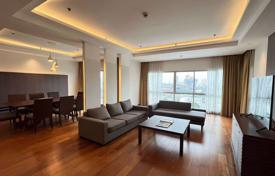 4 odalılar kondominyumda daireler Pathum Wan'da, Tayland. $4,900 haftalık