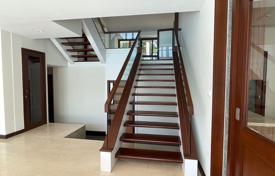 4 odalılar yazlık ev Suan Luang'da, Tayland. $5,500 haftalık