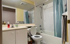5 odalılar daire Scarborough'da, Kanada. C$772,000