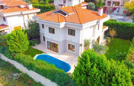 5 odalılar villa 500 m² Sarıyer'da, Türkiye. 79,240,000 TRY