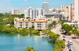 3 odalılar daire 149 m² Miami sahili'nde, Amerika Birleşik Devletleri. 2,658,000 €