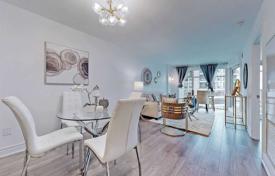 1 odalılar daire Yonge Street'da, Kanada. C$783,000