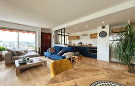 3 odalılar daire 72 m² Antibes'te, Fransa. 430,000 €