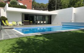 Villa – Arenys de Mar, Katalonya, İspanya. 670,000 €