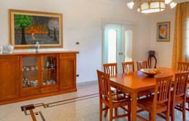 6 odalılar yazlık ev 400 m² Gallipoli'de, İtalya. 5,800 € haftalık