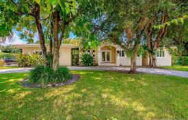 Villa – Miami, Florida, Amerika Birleşik Devletleri. $1,597,000