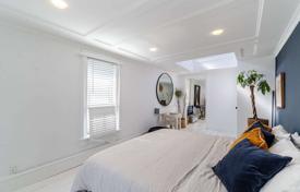5 odalılar konak Old Toronto'da, Kanada. C$1,570,000