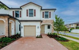 3 odalılar şehir içinde müstakil ev 150 m² Hialeah'da, Amerika Birleşik Devletleri. $558,000