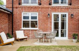5 odalılar yazlık ev 160 m² Londra'da, Birleşik Krallık. Price on request