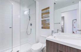 3 odalılar daire Richmond Street West'da, Kanada. C$1,151,000