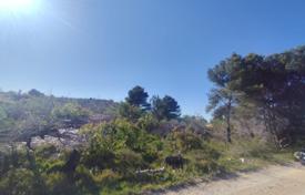 Arsa Sibenik-Knin'da, Hırvatistan. 80,000 €