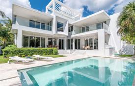 Villa – Key Biscayne, Florida, Amerika Birleşik Devletleri. $4,600,000