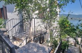 Şehir içinde müstakil ev – Trogir, Split-Dalmatia County, Hırvatistan. 400,000 €