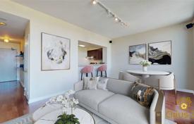 1 odalılar daire Yonge Street'da, Kanada. C$1,059,000