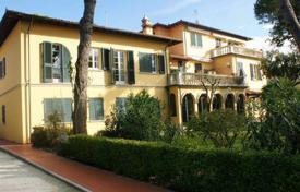 10 odalılar villa 615 m² Pietrasanta'da, İtalya. 5,500,000 €
