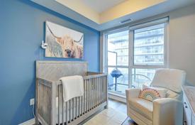 6 odalılar daire Etobicoke'de, Kanada. C$967,000