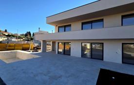 5 odalılar şehir içinde müstakil ev 307 m² Porec'te, Hırvatistan. 1,190,000 €