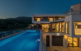 4 odalılar villa 363 m² Podstrana'da, Hırvatistan. 2,500,000 €