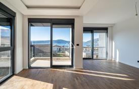 6 odalılar daire 126 m² Tivat city'da, Karadağ. 495,000 €