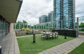 4 odalılar daire Etobicoke'de, Kanada. C$846,000