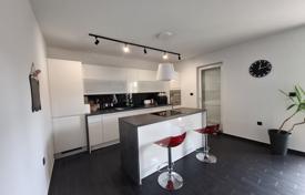 4 odalılar daire 127 m² Pula'da, Hırvatistan. 405,000 €