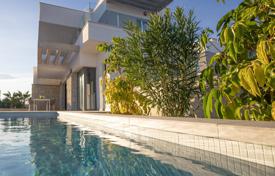 4 odalılar villa 244 m² Benidorm'da, İspanya. 850,000 €