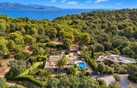 6 odalılar villa Bormes-les-Mimosas'da, Fransa. 3,730,000 €