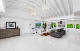 Villa – Key Biscayne, Florida, Amerika Birleşik Devletleri. 1,560,000 €