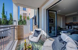 2 odalılar daire 98 m² Luštica'da, Karadağ. 785,000 €