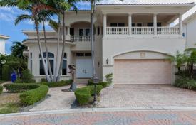 Villa – Hollywood, Florida, Amerika Birleşik Devletleri. 1,718,000 €