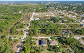 Şehir içinde müstakil ev – Lehigh Acres, Florida, Amerika Birleşik Devletleri. $389,000