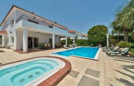 5 odalılar yazlık ev 554 m² Pervolia'da, Kıbrıs. 3,500,000 €