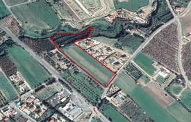 Arsa Coral Bay'da, Kıbrıs. 2,000,000 €