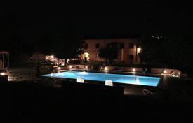 18 odalılar villa 1200 m² Rosignano Marittimo'da, İtalya. 2,700,000 €