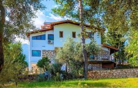 6 odalılar villa 400 m² Konyaalti'de, Türkiye. 183,243,000 TRY